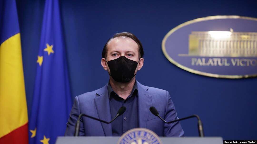 Premierul Florin Cîțu spune că nu se poate renunțat la mască înainte de vaccinarea masivă a populației
