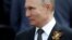 Російський лідер Володимир Путін на військовому параді в Москві