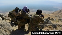 ارشیف: د طالبانو پر ضد جنګېدونکې د مقاومت جبهې غړي