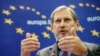Hahn: Prepustiti Srbiji i Kosovu da se dogovore