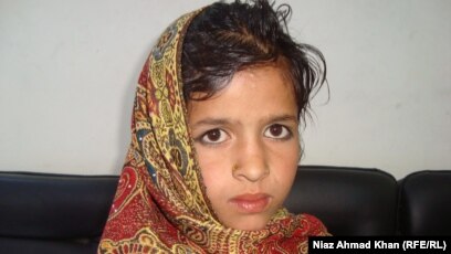 Орыс әйелі және белдік