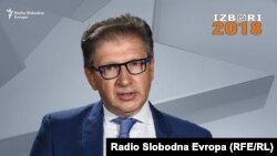 Neodrživo je da čovjek koji se bavi politikom, ima skoro 15 puta veća primanja od minimalne plate u BiH: Mirsad Hadžikadić