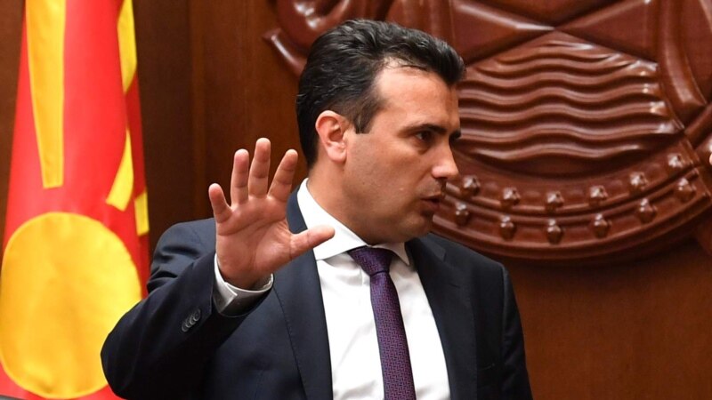 Заев: Поканата на ДУИ до албанските лидери е притисок врз мене