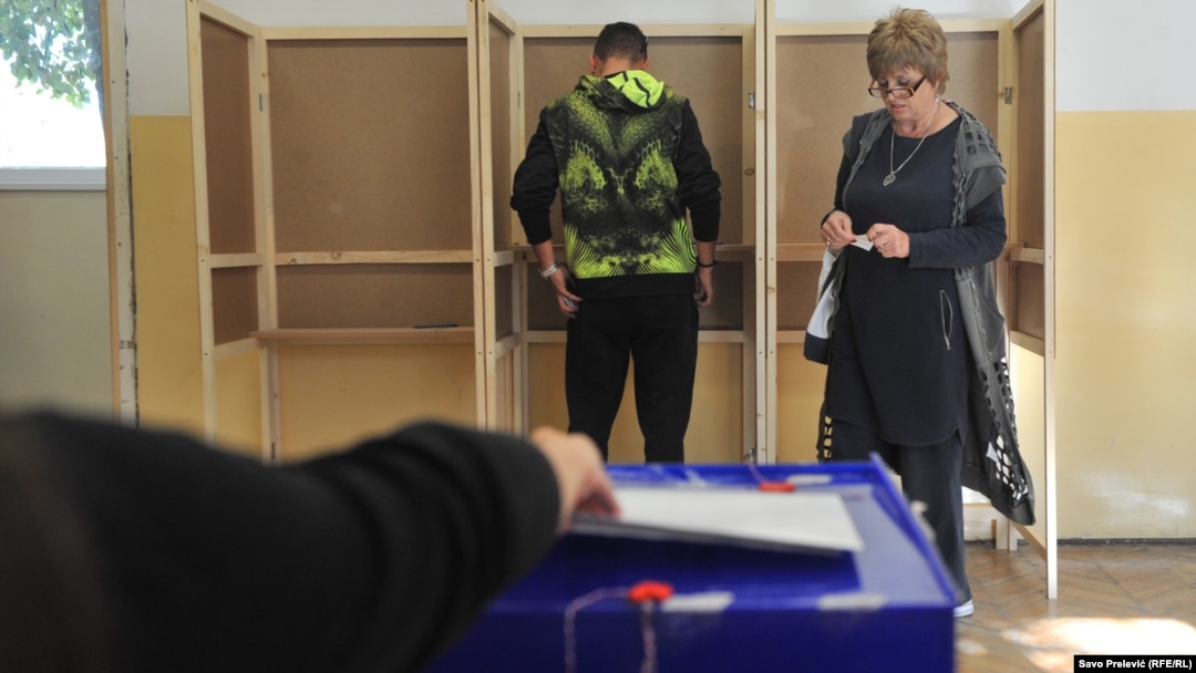 Hoće li biti nekih promjena ili odstupanja od pravila da obično glasaju za kandidata koji predstavlja partiju koju oni podržavaju?