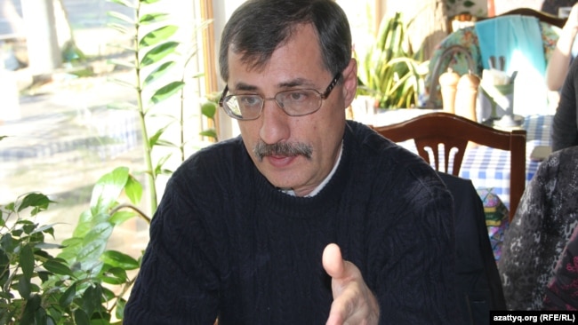 Евгений Жовтис, директор Казахстанского бюро по правам человека. Алматы, 17 октября 2016 года