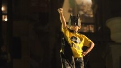 Со „Бет-сигнал“ низ светот се прослави роденденот на Бетмен