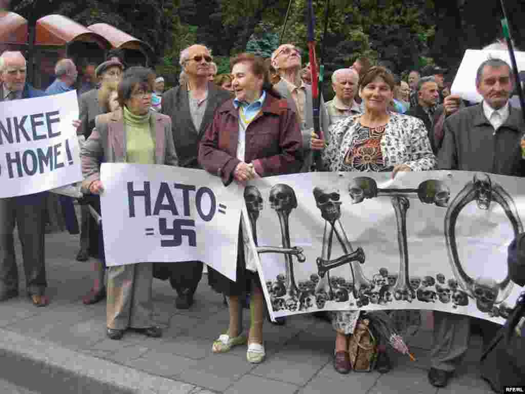 Антинатовцы во Львове, 17 июня 2008