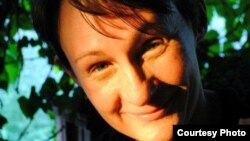 Соња Стојадиновиќ, магистар по меѓународна политика