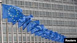 Ispred zgrade Evropske komisije u Bruselu