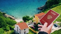 Російський паспорт та нерухомість у Криму. Колаж