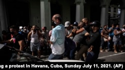 U protestima na Kubi život je izgubila jedna osoba, Havana, 11. jul 2021. 