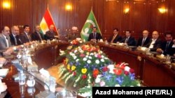 رئيس إقليم كردستان العراق مسعود بارزاني مجتمعاً مع قيادات الإتحاد الوطني الكردستاني