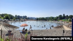 Kompleks slanih Panonskih jezera se nalazi u samom centru grada Tuzla