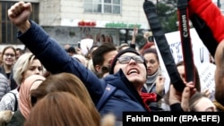 Protesti u Sarajevu zbog stanja u Zavodu u Pazariću