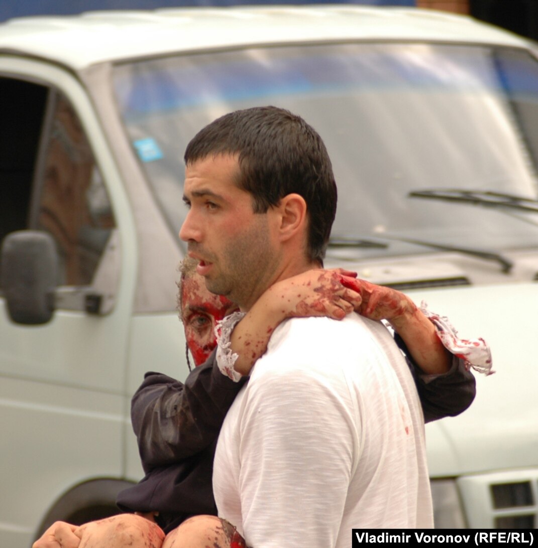 Голые Девочки 12-13 лет '  16 лет трагедии в Беслане