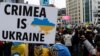 Канада. Під час акції з вимогою до Росії припини війну проти України. Торонто, 27 лютого 2022 року 