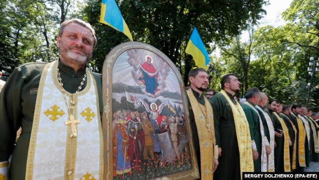 Військові капелани під час відзначення 1030-річчя хрещення України-Русі. Липень 2018 року