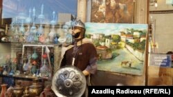 Souvenir sellers in Baku