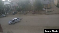 Фото из социальной сети ВКонтакте предположительно о событиях в Актобе 5 июня 2016 года. 