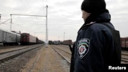 24 листопада спецпотяг з рештками загиблих у «Боїнгу-777» прибув з Донбасу до Харкова 