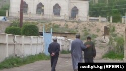 Кыргызстандык дааватчылар. Иллюстрациялык сүрөт.