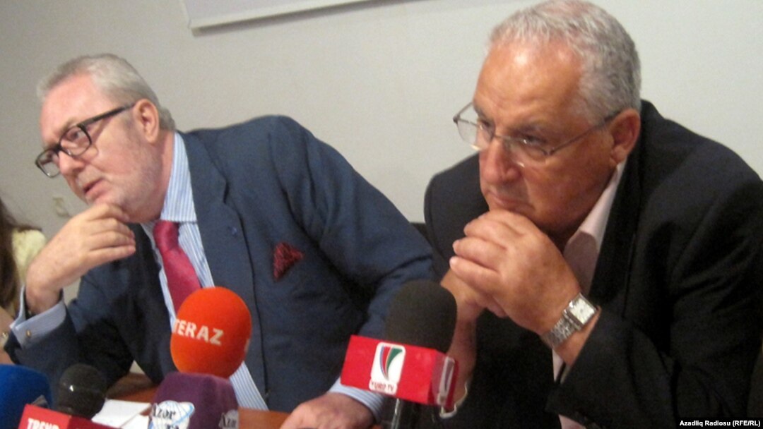 Pedro Agramunt and Joseph Debono Grech 