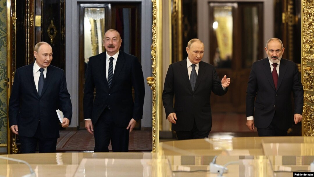 Встречи Путина с Алиевым и Пашиняном, коллаж