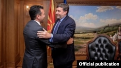 Американскот дипломат Метју Палмер и премиерот Зоран Заев