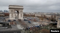 France - protesters wearing yellow vests who gather on the Champs-Elysees Avenue, Dec8th2018