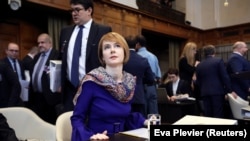 Заступник міністра закордонних справ України Олена Зеркаль очолює українську сторону в низці позовів проти Росії у міжнародних судах