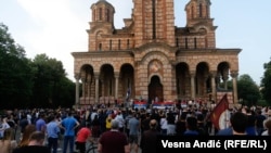 U Beogradu skup podrške sveštenstvu SPC u Crnoj Gori 