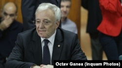 Mugur Isărescu, guvernatorul BNR, a mers, împreună cu toți membrii Consiliului de Administrație, la audieri în fața senatorilor de la Comisiile economică și de finanțe-bănci