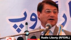 د افغانستان د نوې ملي جبهې رئیس انوارالحق احدي