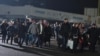Ուկրաինա - Ազատագրված ուկրաինացիները վերադառնում են հայրենիք, Կիևի «Բորիսպոլ» օդանավակայան, 30-ը դեկտեմբերի, 2019թ.