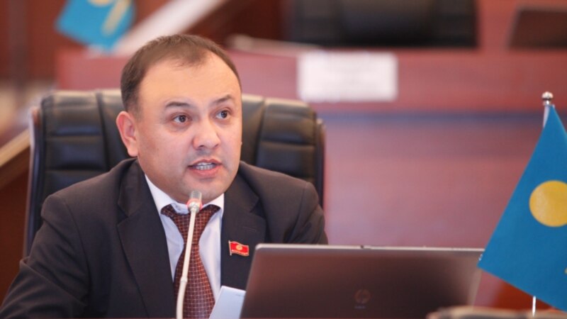 Депутат Тиллаев: Чек арадагы айылдарды салыктан бошотолу