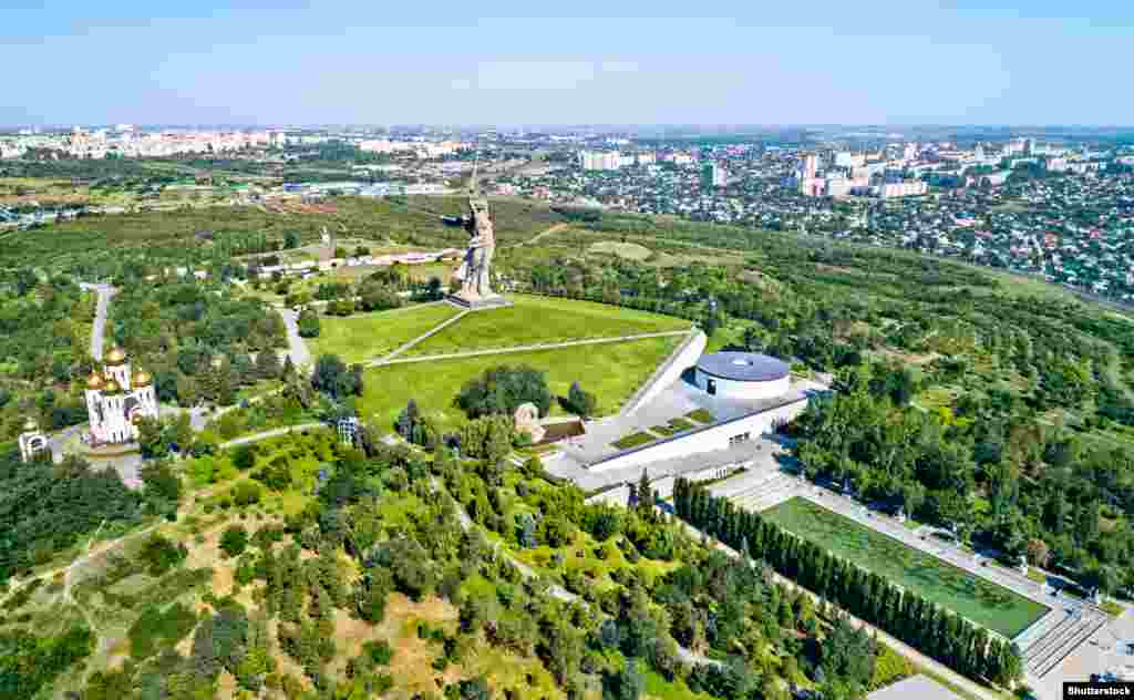 An overview of the memorial complex. The remains of more than 35,000 Soviet soldiers are interred in the area around the Motherland Calls statue. More than 1.5 million people were killed during the battle for Stalingrad, which is seen as a key turning point in World War II.