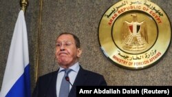 Եգիպտոս - Ռուսաստանի ԱԳ նախարար Սերգեյ Լավրովը Կահիրեում ասուլիսի ժամանակ, 24-ը հուլիսի, 2022թ. 