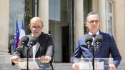 Francuski i nemački ministri spoljnih poslova, Žan-Iv Le Drian i Hejko Mas. Sa jedne od zajedničkih pres konferencija