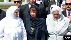 Catherine Ashton u Potočarima