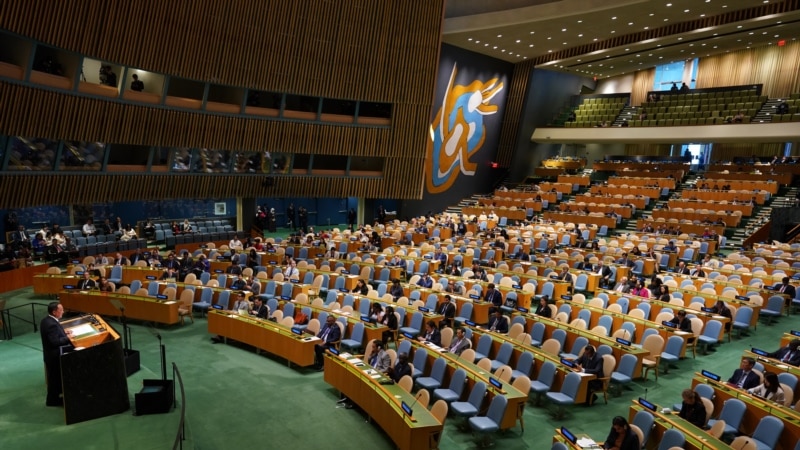Новая резолюция Генассамблеи ООН по Крыму. Главное