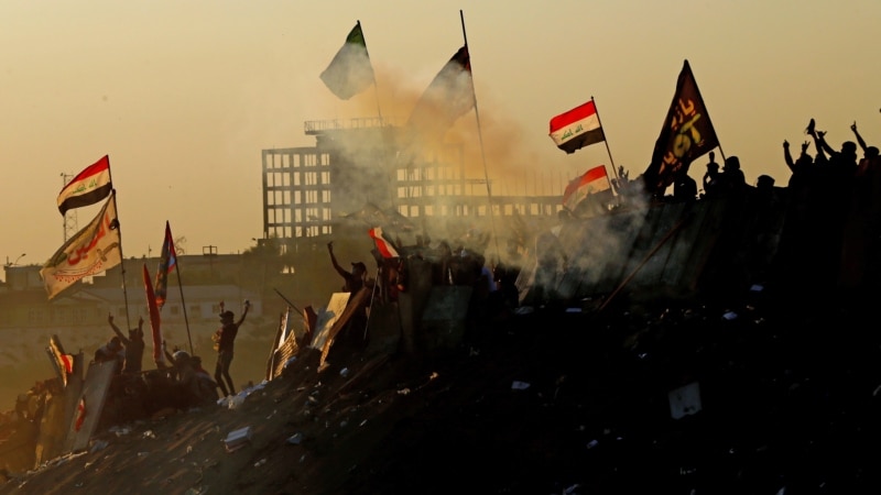 پامپیو: د عراق حکومت باید د عراقي اعتراض کوونکو مشروع غوښتنې واوري