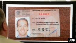 Ruska TV objavila podatke uhapšenog američkog diplomata, svibanj 2013.