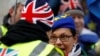 Britaniya parlamenti qarşısında nümayiş, arxiv fotosu