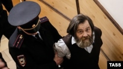 Сергей Мохнаткин в здании Тверского суда. Апрель 2014 года