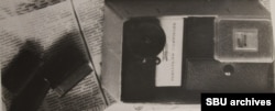 Фотоапарат «Тессіна», який Цой передав Пушкарю. Знімок з кримінальної справи