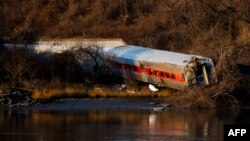 Апатқа ұшыраған жолаушылар пойызы. Нью-Йорк, 1 желтоқсан 2013 жыл.