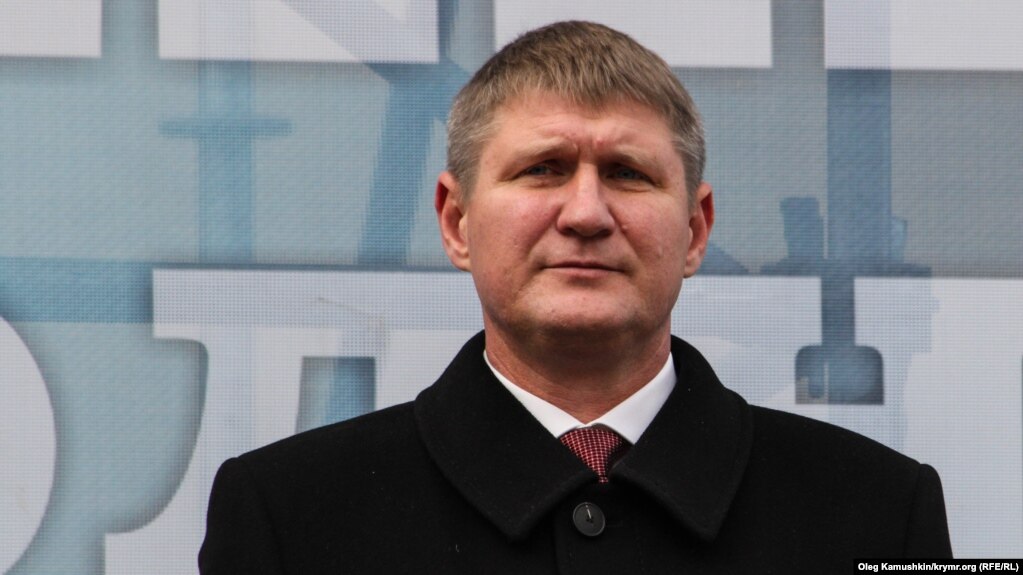 ВКрыму депутата Госдумы облили зеленкой ВКрыму депутата Госдумы облили зеленкой