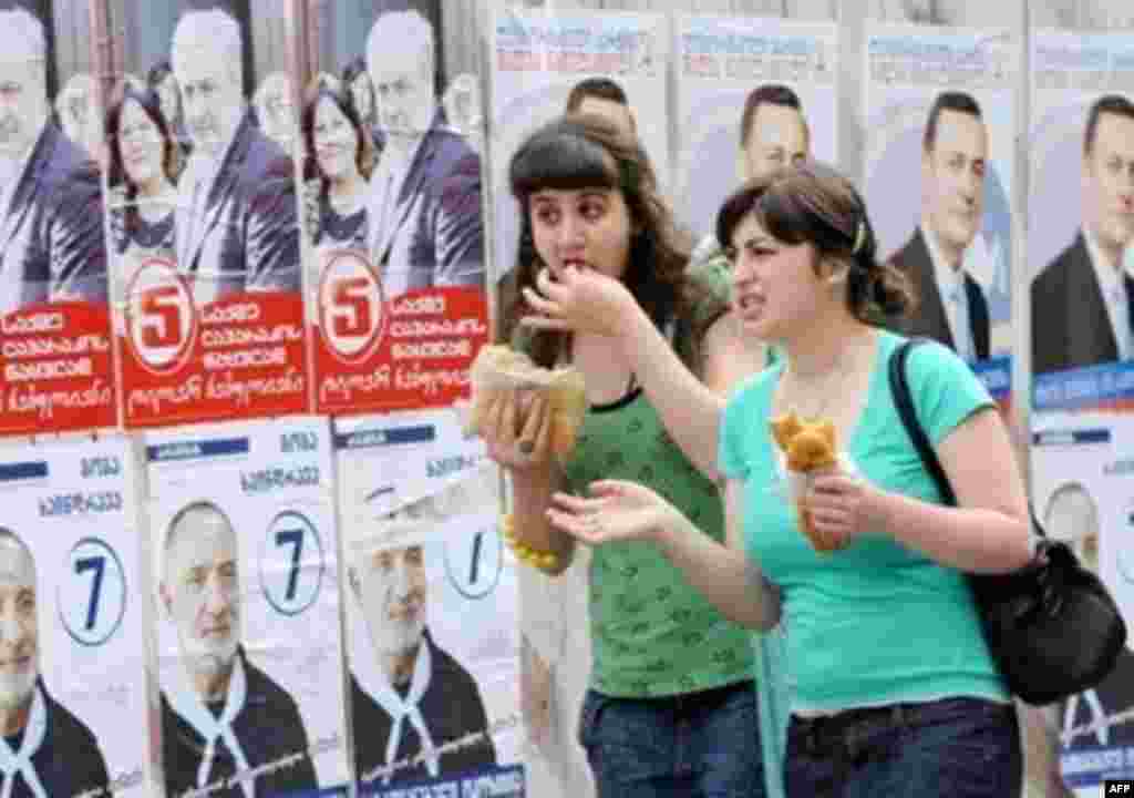 Предвыборная агитация на улицах Тбилиси, 19 мая 2008