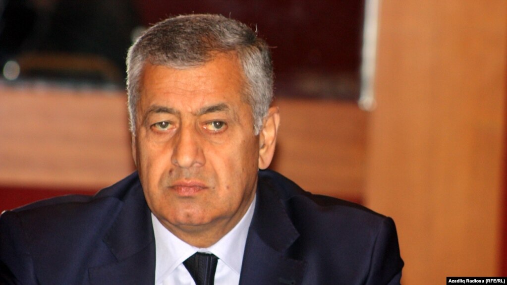 Deputatın sualı: Statistika sədri bazara gedir, ya yox?