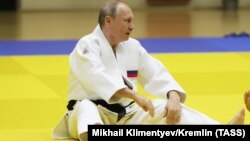 Presidenti rus, Vladimir Putin ka marrë pjesë në një sesion trajnimi me pjesëtarë të ekipit kombëtar të xhudos. Shkurt 2019.
